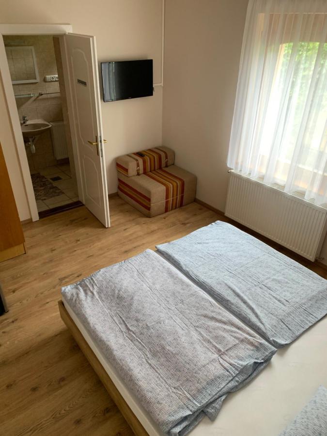 Zsuzsa Apartman Hajdúszoboszló Kültér fotó