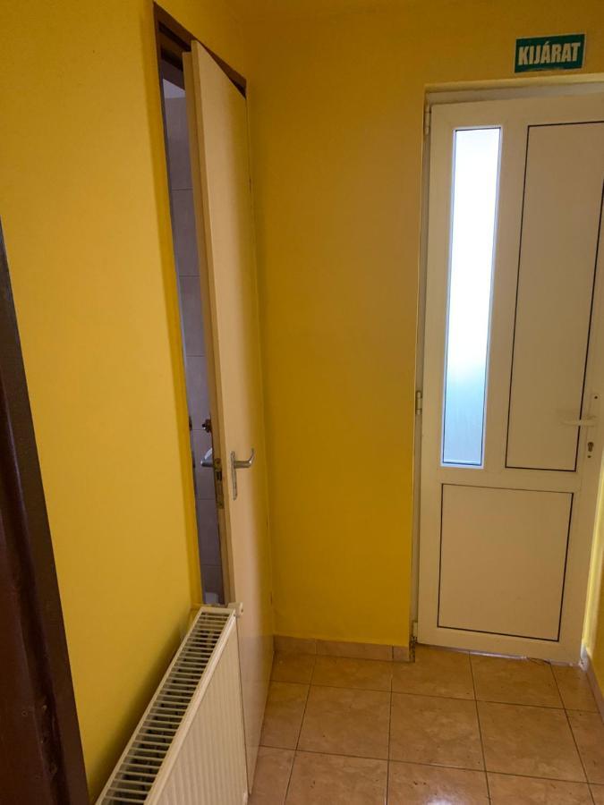 Zsuzsa Apartman Hajdúszoboszló Kültér fotó
