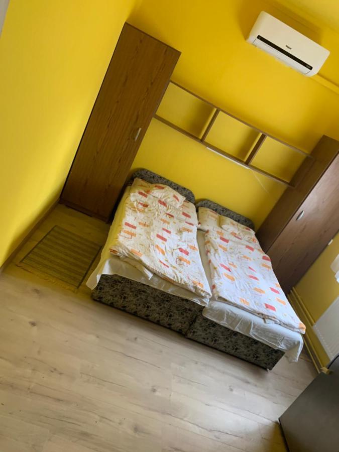 Zsuzsa Apartman Hajdúszoboszló Kültér fotó
