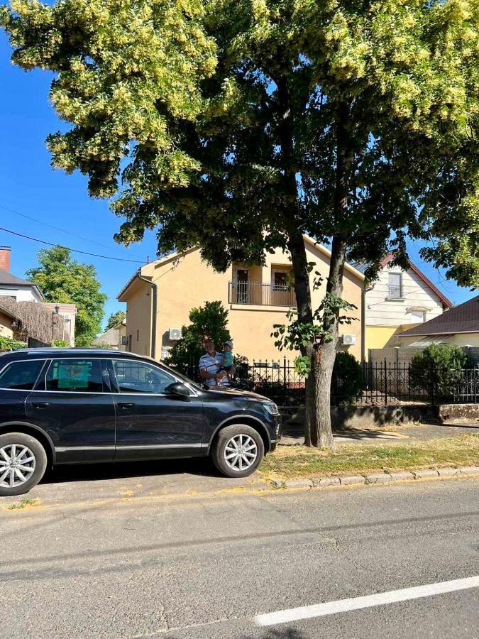 Zsuzsa Apartman Hajdúszoboszló Kültér fotó