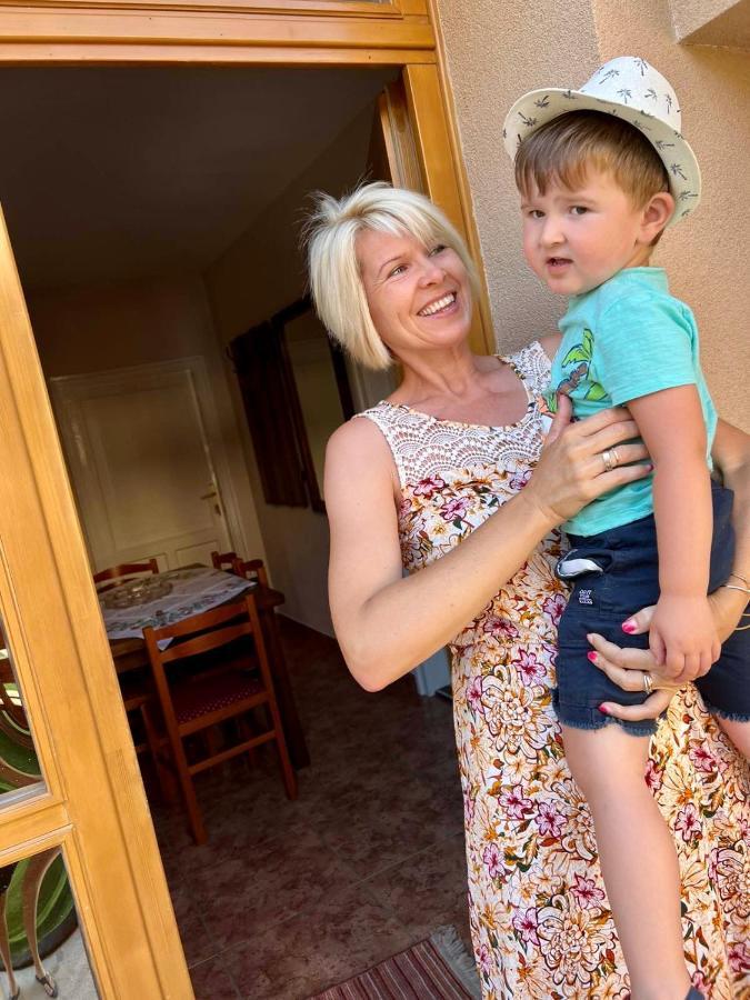 Zsuzsa Apartman Hajdúszoboszló Kültér fotó