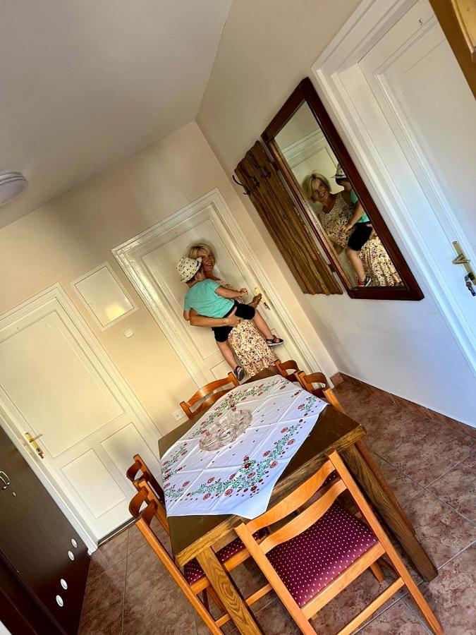 Zsuzsa Apartman Hajdúszoboszló Kültér fotó